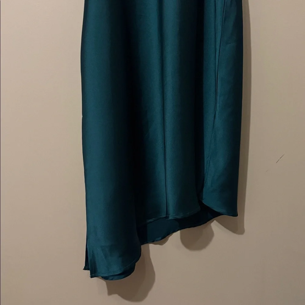 NWOT- Petal & Pup Cyprus Satin Slipdress, Emerald Green, size 14 - Picture 12 of 12